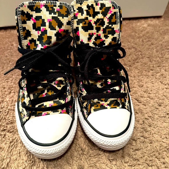 Converse - Picture 5 of 6